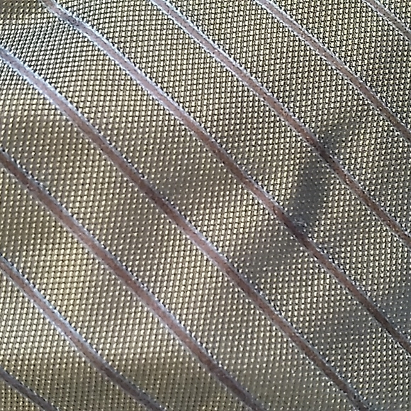 2 BANANA REPUBLIC woven silk neckties polka dot stripe shimmer men's  neckties - Picture 3 of 7